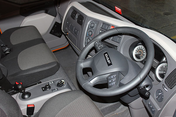 Wallace Automatic LGV C and C+E training Vehicles Wallace Automatic LGV C and C+E training Vehicles