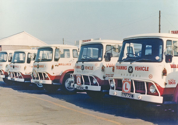 Bedford TK HGV training vehicles (1974)